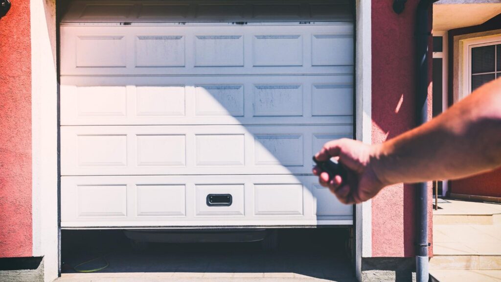 investir dans un garage rentable stockage logistique garde meuble jestocke